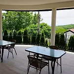 Сasa de vacaciones ема - Ema *