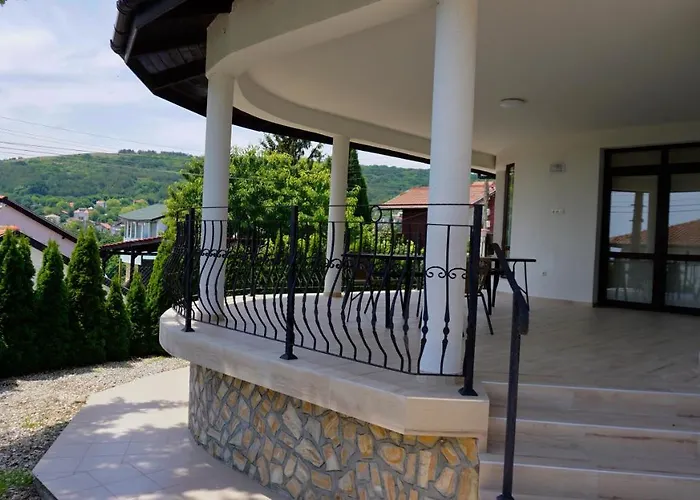 Dom wakacyjny ема - Ema Bałczik