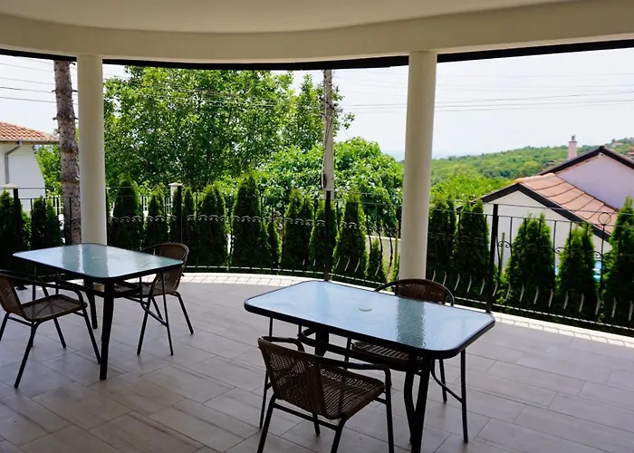 Dom wakacyjny ема - Ema *