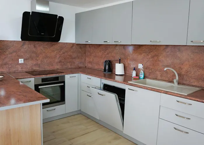 Dom wakacyjny ема - Ema