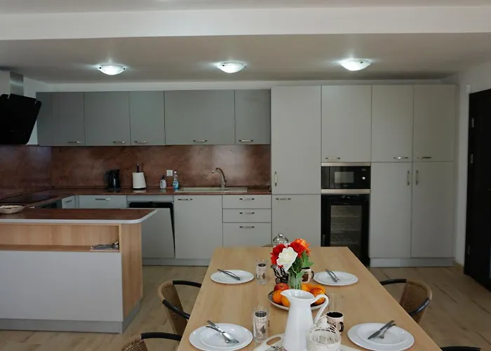 Dom wakacyjny ема - Ema