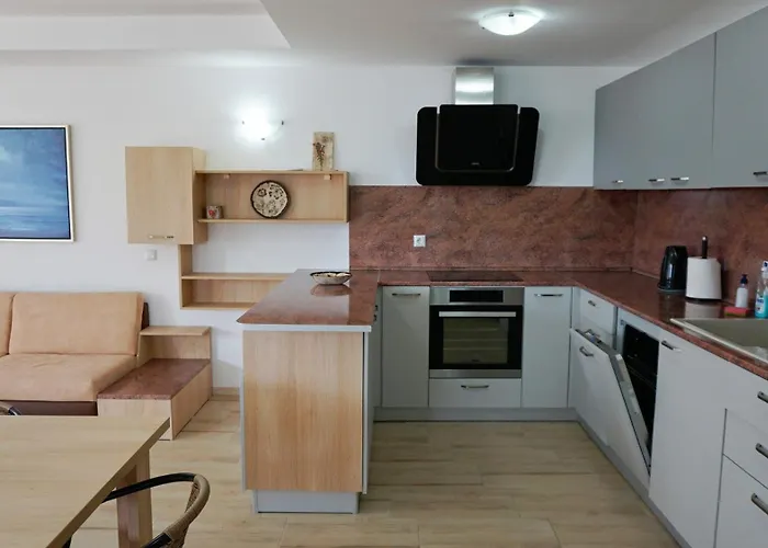 Dom wakacyjny ема - Ema Bałczik